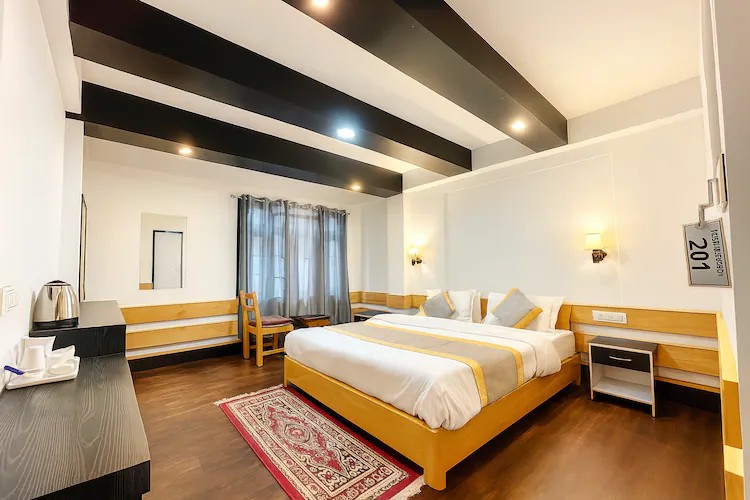 1fb2477b-0145-4eb5-96f8-3f41eeba7c20