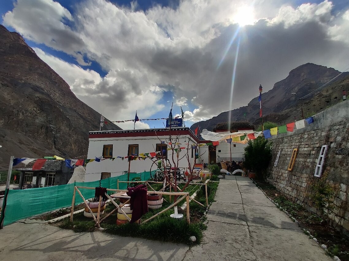 Namsay Homestay - Hotel exterior and amenities