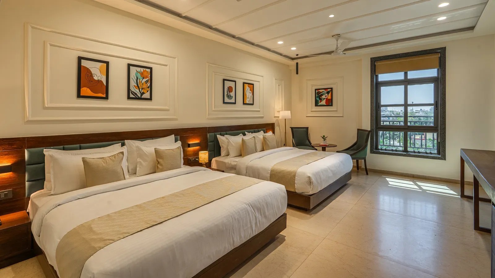 family-suite-room-1