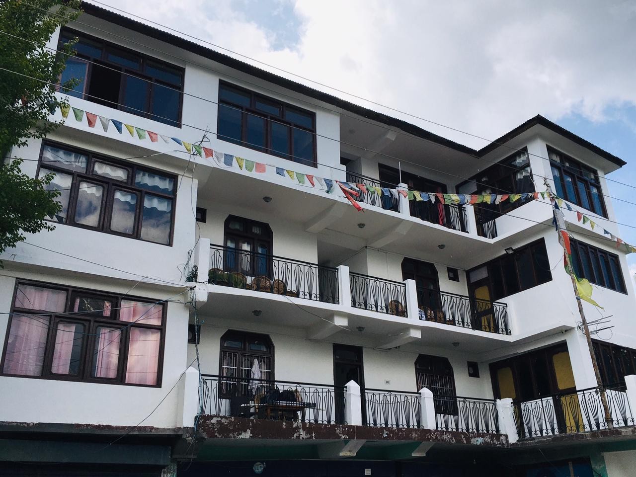 Royal resort - Hotel exterior and amenities