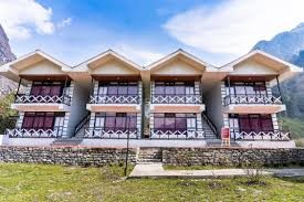 Whispering Pines - Hotel exterior and amenities