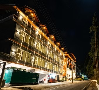 Whitestone Inn and Suites - Hotel exterior and amenities