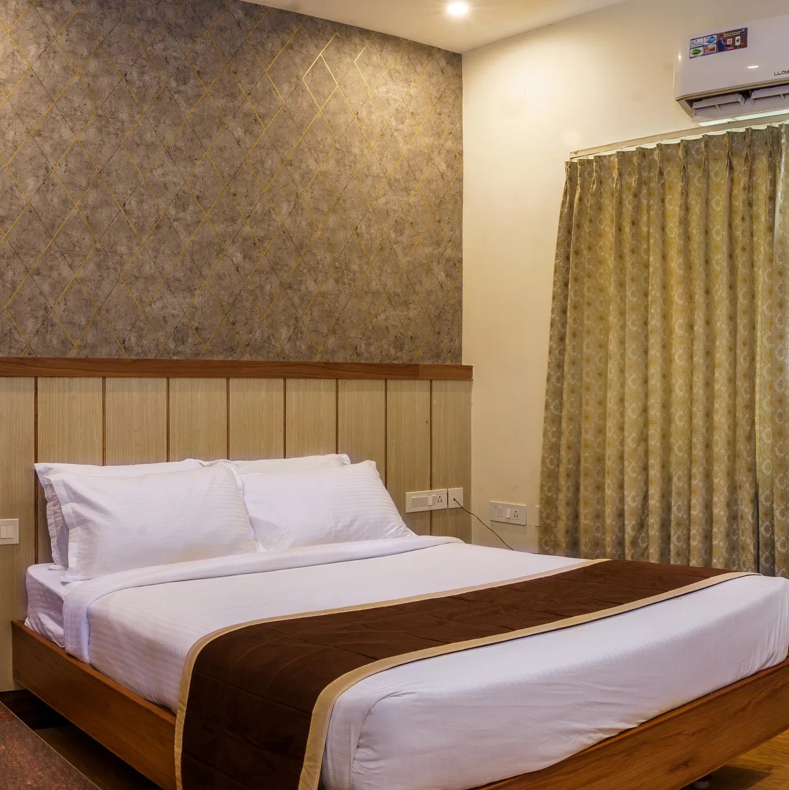 Standard_Room_2_mogkdt