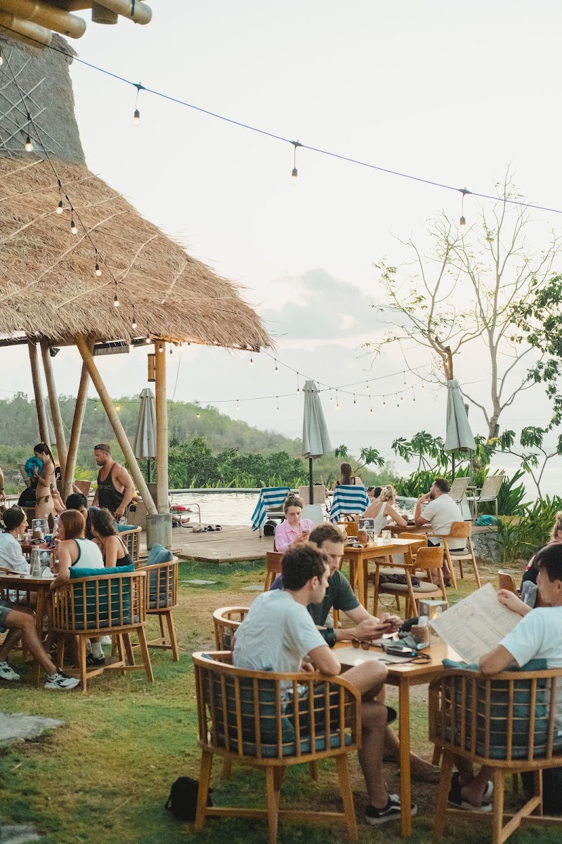 Amok Sunset Restaurant & Bar