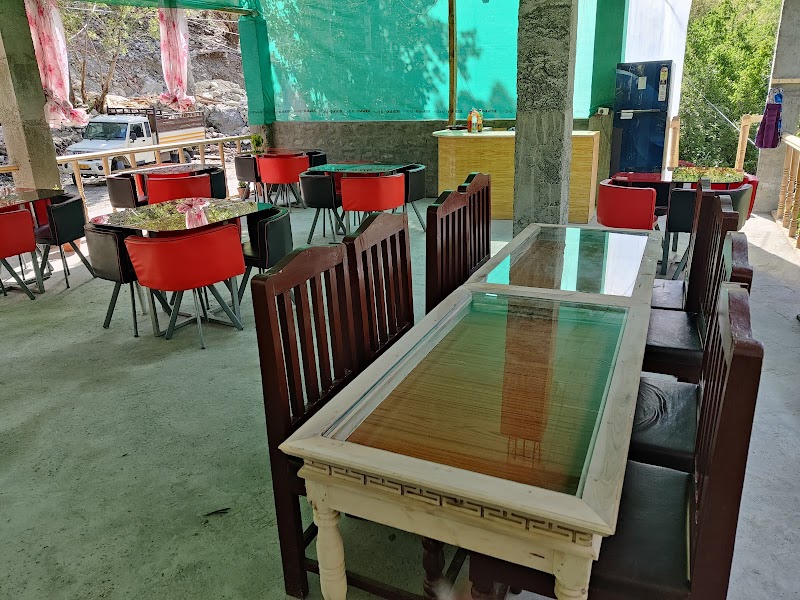 Apricot cafe and restaurant