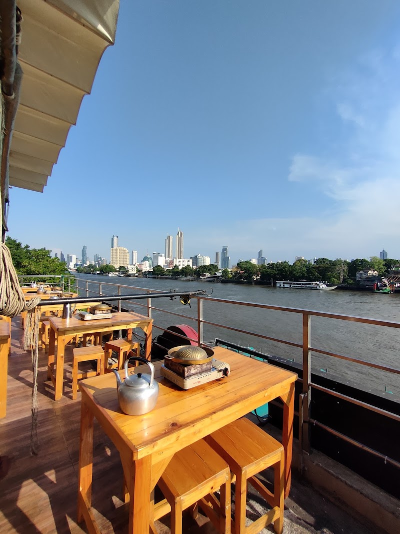 BBQ RoofTop River View
