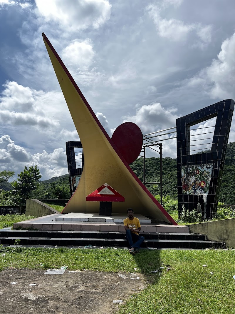 Bashtola Shohid Monument