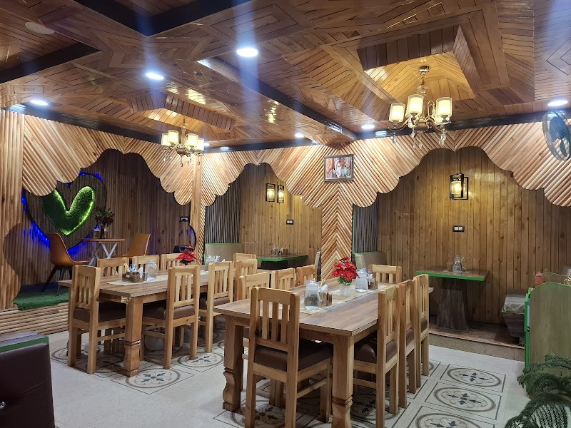 Buddiez Space Family Restaurant