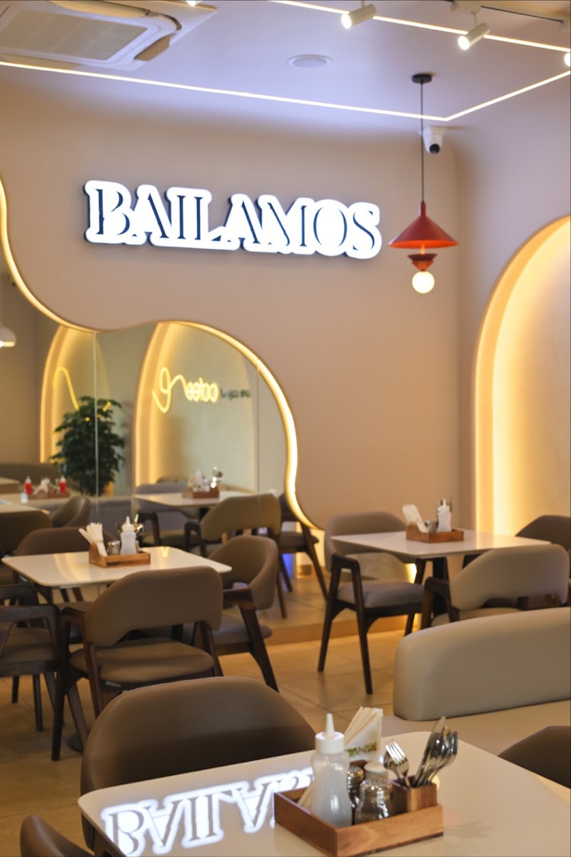 Cafe Bailamos