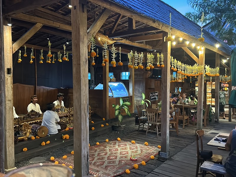 Drifter Surf Shop & Cafe - Uluwatu