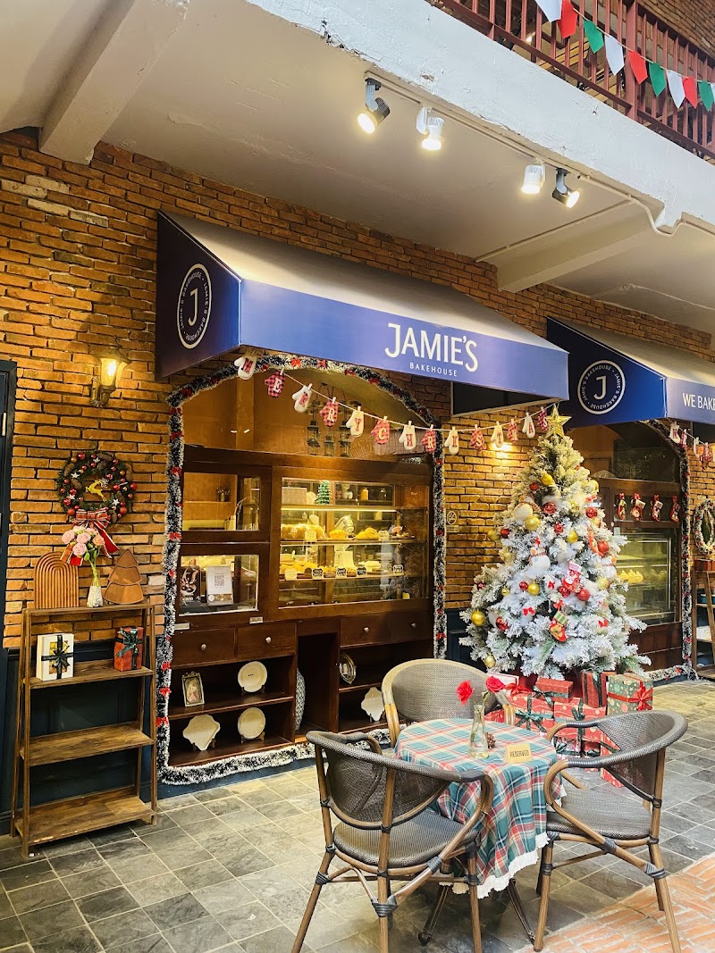 Indoor Coffee & Bistro