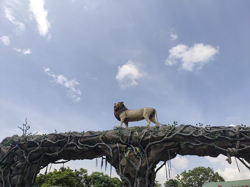 Jungle Safari - Statue of Unity