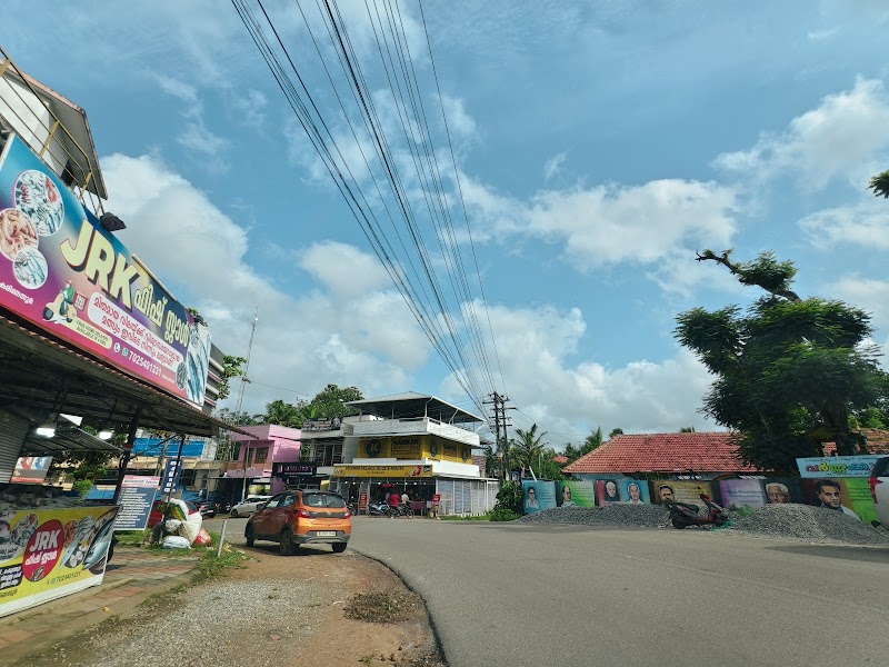 Karingannoor junction