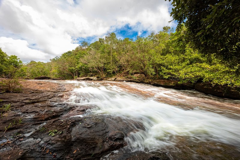 Khu du lịch sinh thái (Suối Đá Bàn)