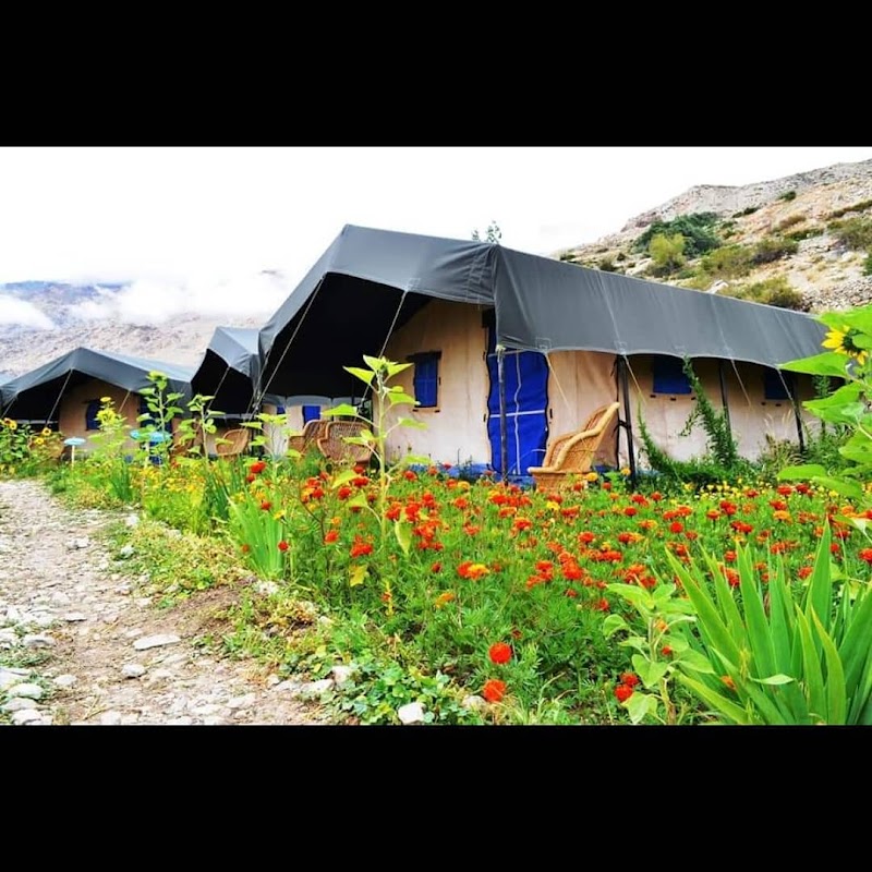 Knaygoh Kinner Camps