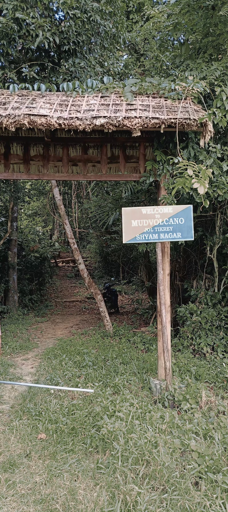 Mud Volcano, Jal Tickry