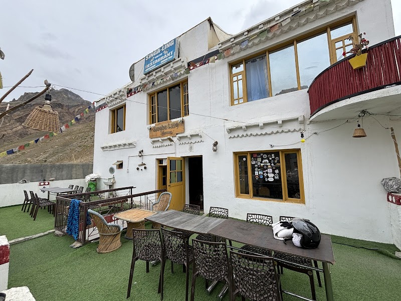 NAWANGs CAFE & FOOD CONER Lsr.