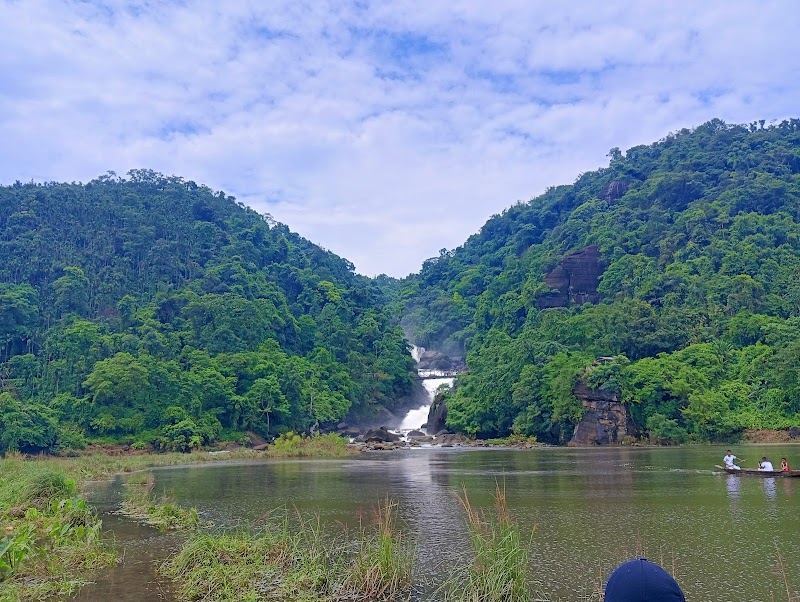 Panthumai waterfall