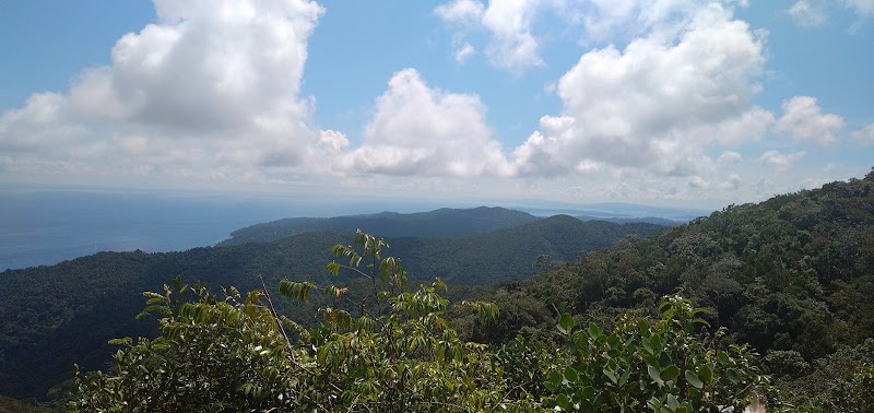Saddle Peak National Park
