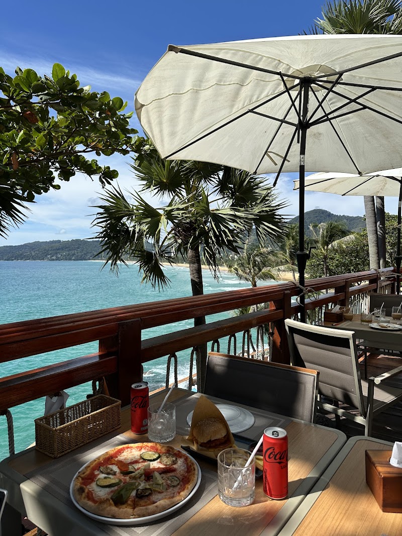 The Commune | Resto Bar