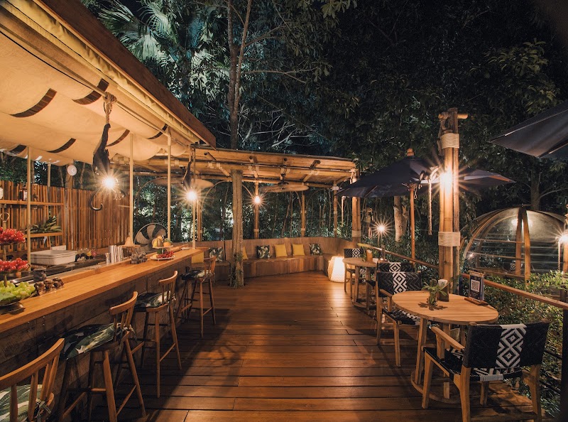 Three Monkeys Restaurant