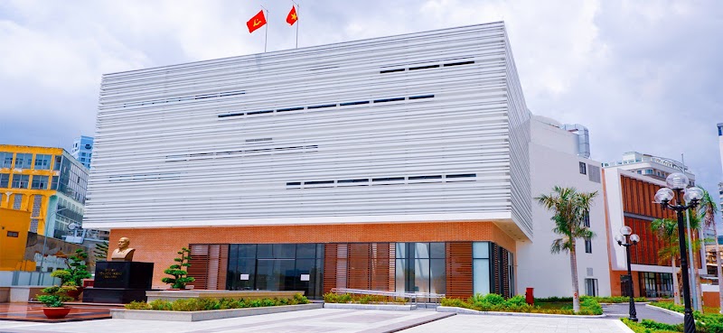 Ton Duc Thang Museum