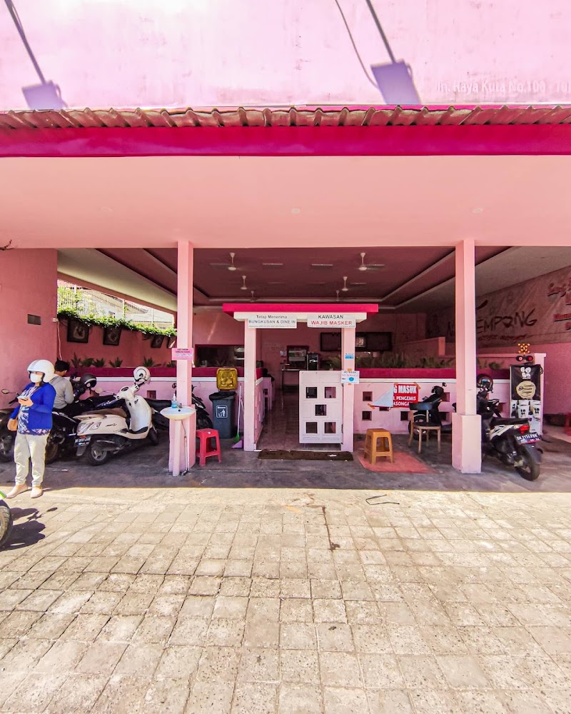 Warung Pink Tempong